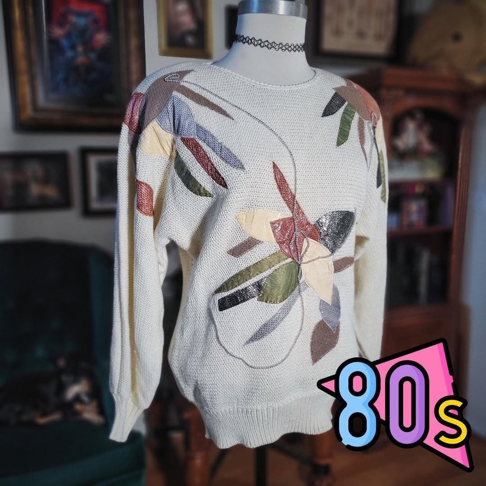Vintage 80s Rochelle California Women's Cream Textured Knit Floral Sweater